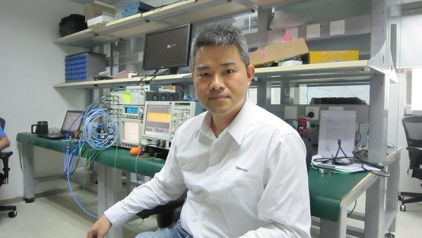 圖2. BERTScope資深專家、泰克高級業(yè)務(wù)拓展經(jīng)理Allen Wang全程督導(dǎo)本次免費(fèi)測試活動。