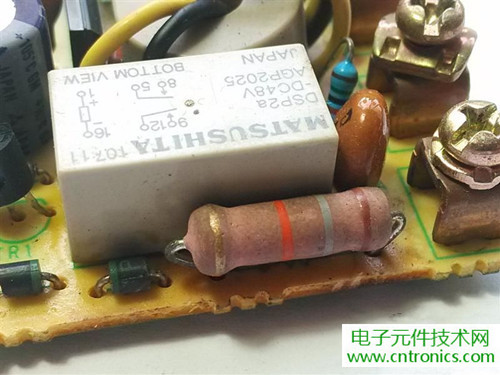 漏電保護器拆解：結(jié)構(gòu)有差異，做工不錯