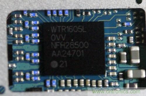 拆解4G新機(jī)索尼M35t：用料十足，易于維修