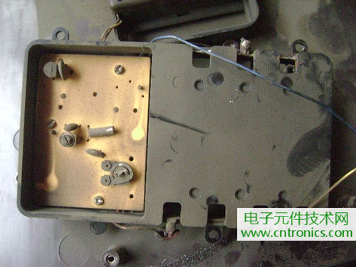 拆個老古董，日本精工石英電子掛鐘拆解
