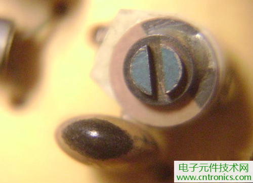 拆個老古董，日本精工石英電子掛鐘拆解