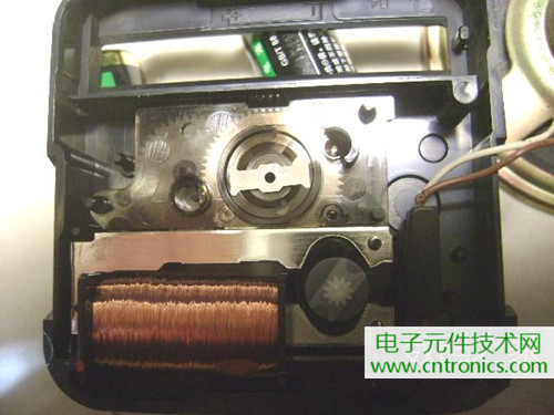 拆個老古董，日本精工石英電子掛鐘拆解