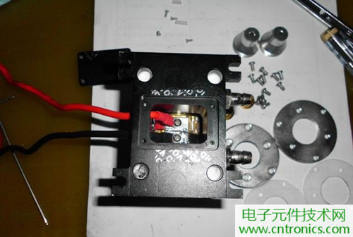 這貨一萬三？50W半導(dǎo)體激光模塊拆解