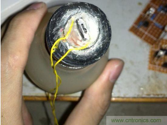 LED夜燈改裝記，如何廢物利用？