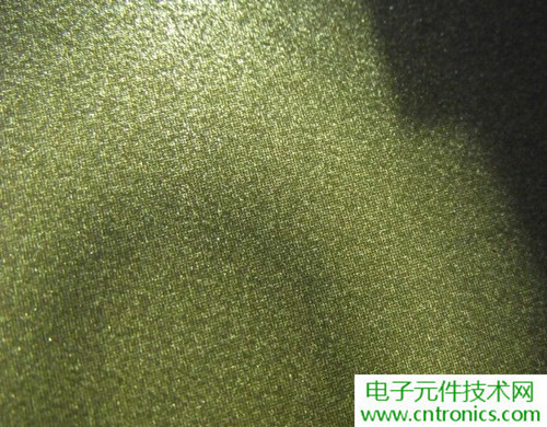 探秘電子紙！一款電紙書(shū)的電子墨水屏拆解