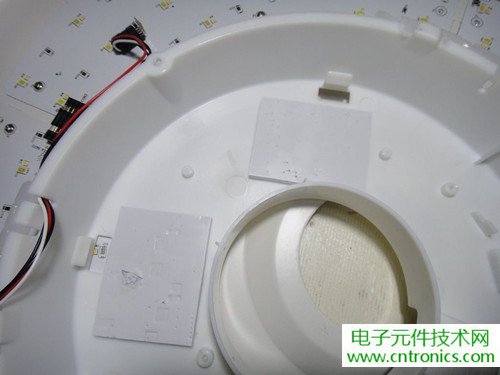 高端大氣上檔次！智能遙控調(diào)光LED吸頂燈拆解