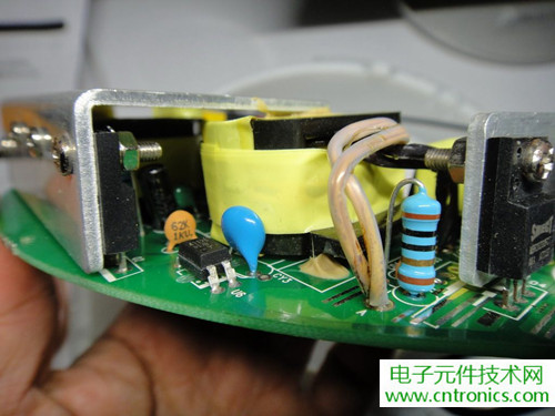 高端大氣上檔次！智能遙控調(diào)光LED吸頂燈拆解