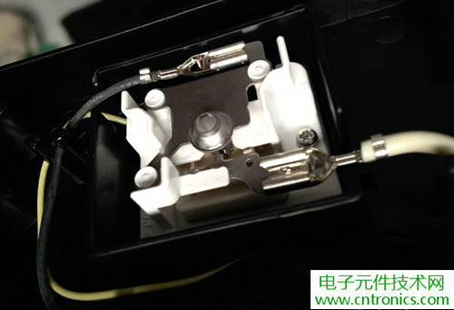 PM2.5殺手！松下納米水離子空氣凈化器拆解
