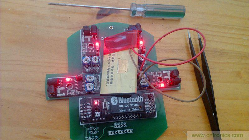 牛人力作！PCB版藍牙智能小車DIY
