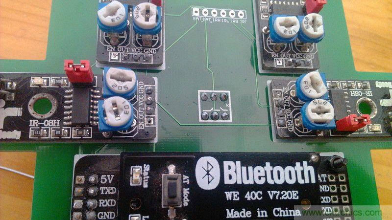牛人力作！PCB版藍牙智能小車DIY