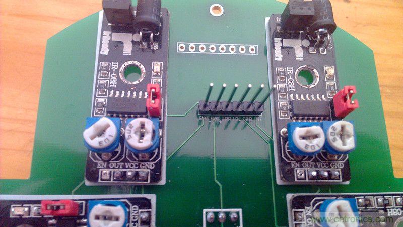 牛人力作！PCB版藍牙智能小車DIY