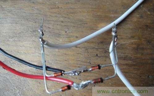 創(chuàng)意DIY！迷你風(fēng)力發(fā)電機(jī)！