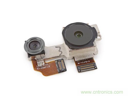 牛人強拆！新HTC One(M8)真機精密做工難修理