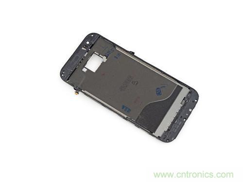 牛人強拆！新HTC One(M8)真機精密做工難修理