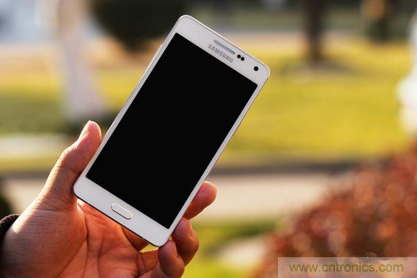 拆解狂魔荼毒新機三星金屬Galaxy A5，看槽點在何方？