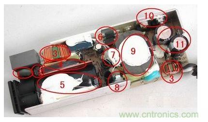 電源適配器的構(gòu)造  6 1. 壓敏電阻，其功能是當(dāng)外界電壓過(guò)高時(shí)，壓敏電阻阻值迅速變得很小，與壓敏電阻串聯(lián)的保險(xiǎn)絲被熔斷，從而保護(hù)其他電路不被燒壞。  2. 保險(xiǎn)絲，規(guī)格為2.5A/250V，當(dāng)電路中的電流過(guò)大時(shí)，保險(xiǎn)絲會(huì)熔斷以保護(hù)其他元件。  3. 電感線圈(又稱扼流圈)，主要功能是降低電磁干擾。  4. 整流橋，規(guī)格為D3SB，作用是把220V交流電變?yōu)橹绷麟姟? 5. 濾波電容，規(guī)格為180μF/400V，作用是濾除直流電中的交流紋波，使電路工作更可靠。  6. 運(yùn)放IC(集成電路)，保護(hù)電路、電壓調(diào)節(jié)的重要組成部分。  7. 溫度探頭，用于探測(cè)電源適配器的內(nèi)部溫度，當(dāng)溫度高于某一設(shè)定值時(shí)(不同品牌的電源適配器，其設(shè)定的溫度閥值略有不同)，保護(hù)電路會(huì)切斷適配器的電壓輸出，從而保護(hù)適配器不受損壞。   8. 大功率開(kāi)關(guān)管，是開(kāi)關(guān)電源中的核心元件之一，開(kāi)關(guān)電源能“一開(kāi)一關(guān)”地工作，開(kāi)關(guān)管功不可沒(méi)。   9. 開(kāi)關(guān)變壓器，開(kāi)關(guān)電源中的核心元件之一。   10. 次級(jí)整流管，功能是把低壓交流電變?yōu)榈蛪褐绷麟?。在IBM的電源適配器中，整流管往往是由兩個(gè)大功率并聯(lián)工作的，以獲得較大的電流輸出。   11. 次級(jí)濾波電容，規(guī)格為820μF/ 25V，共有兩個(gè)，起濾除低壓直流電中的紋波的作用。  除上述元件外，電路板上還有可調(diào)電位器及其他阻容元件。