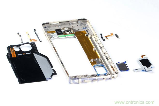 Galaxy Note5拆解，與S系列差距日漸模糊