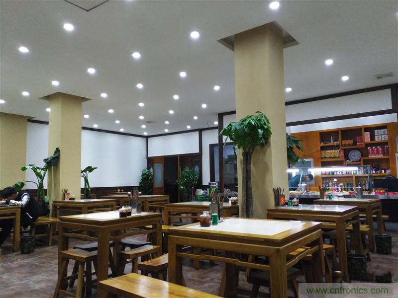 前世500次回眸,換來今生一次擦肩而過，那500多天的等待能否讓錘子揚(yáng)眉吐氣？