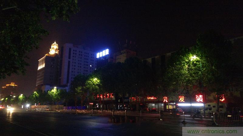 無邊框的 nubia Z9 ，一款既有驚喜，又有驚艷的智能手機(jī)