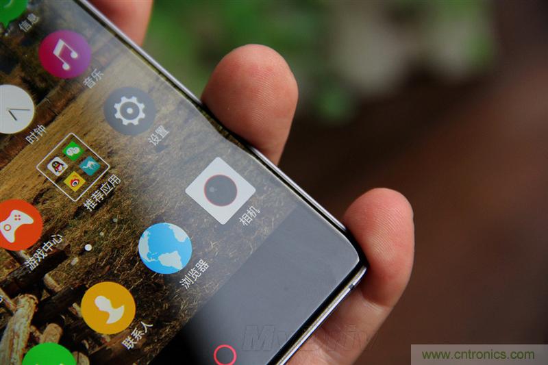 無邊框的 nubia Z9 ，一款既有驚喜，又有驚艷的智能手機(jī)