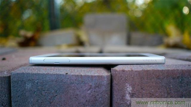 傳奇索尼，憑借Sony Xperia Z5能否在移動市場奪得一席之地？