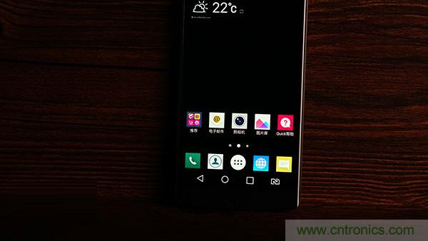 業(yè)界良心 LG V10 評測:剛毅、冷峻，不失人性化