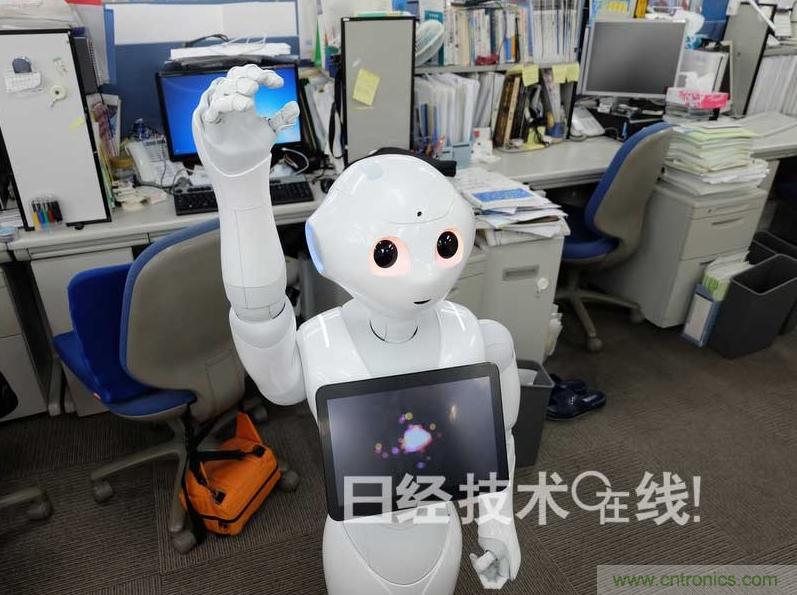拆解筆記本不過癮，那就來拆拆日本情感機器人吧！