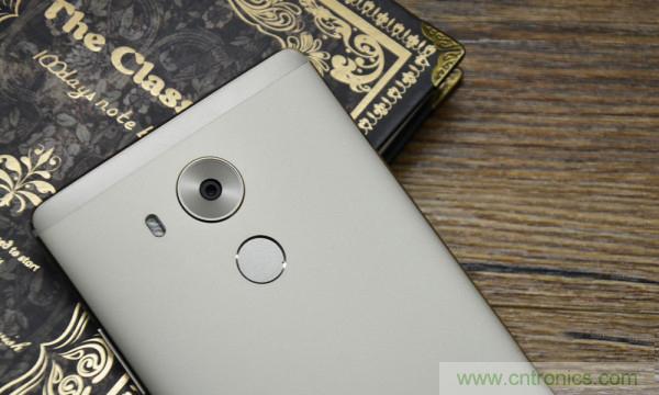 新旗艦Mate 8全評測：橫空出世！能否延續(xù)一機難求？