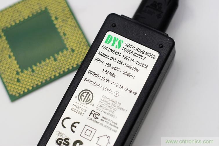 一款能喚起 70 后工程師朋友“童年趣事”的迷你電烙鐵！