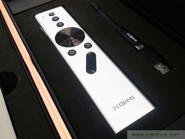 無屏電視時代已然來臨，客廳你做好準備了嗎？