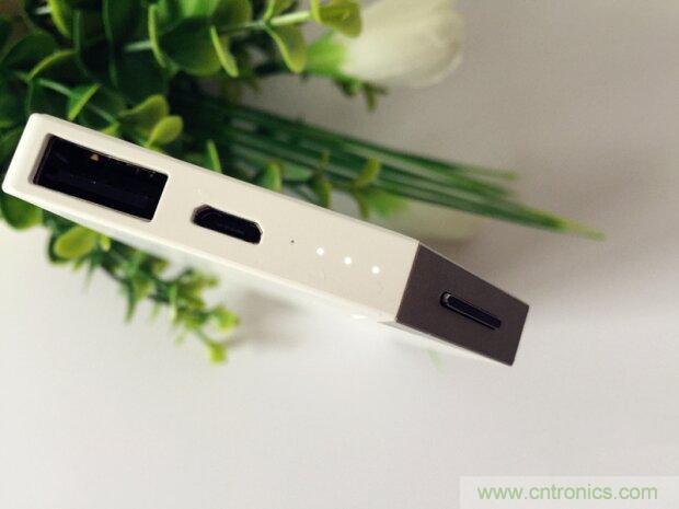 長(zhǎng)虹流云智能電源，集“充電”+“存儲(chǔ)”于一身