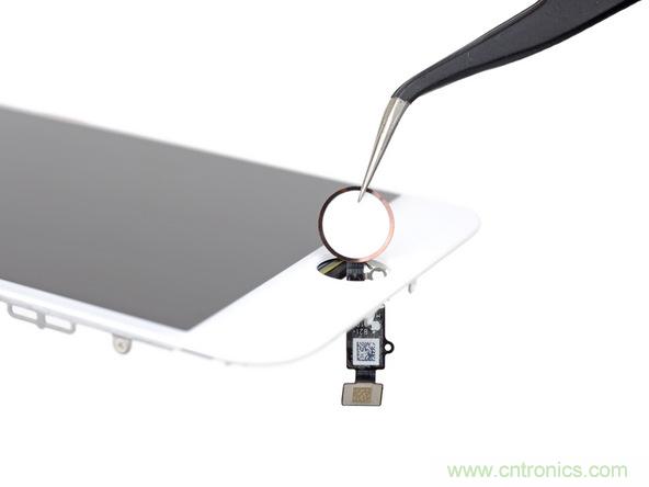 iPhone 8首拆：無線充電版本的iPhone 7？