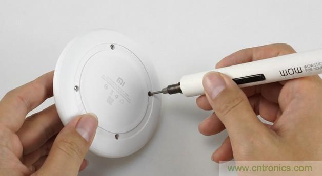 拆解對比：系出同門，小米、紫米無線充電器的差別有多大？