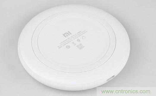 拆解對比：系出同門，小米、紫米無線充電器的差別有多大？