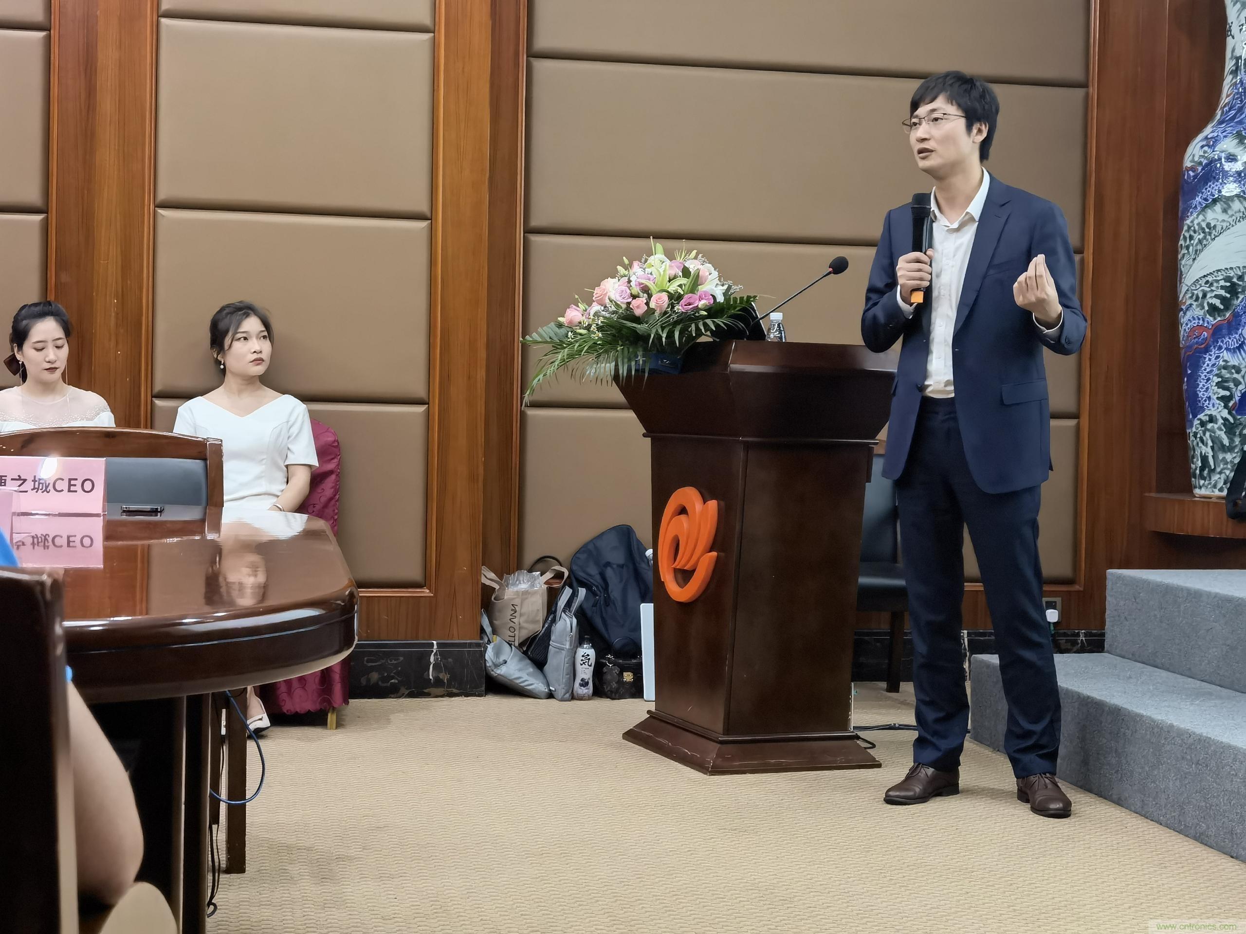 硬之城品牌·業(yè)務(wù)升級(jí)，聯(lián)合多家銀行助力產(chǎn)業(yè)發(fā)展